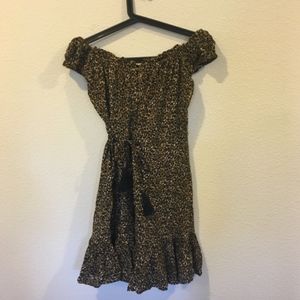 Tiare Hawaii Dresses - Tiare Hawaii Riviera cheetah off shoulder dress Tiare Hawaii Dresses - Tiare Hawaii Riviera cheetah off shoulder dress